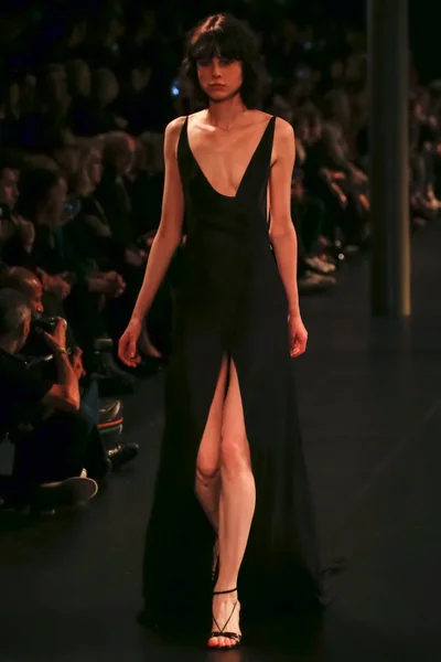 Look 62
